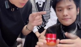 辛巴小杨哥最新爆料,揭秘娱乐圈最新动态！