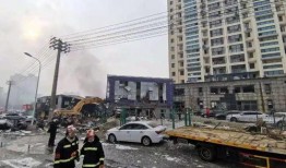 昆明爆料下雪事件最新情况,市民欢声笑语迎瑞雪