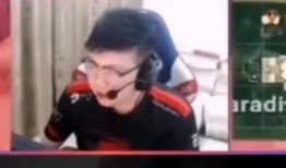 王四粉丝爆料视频最新在线观看,最新视频在线观看，精彩瞬间不容错过！